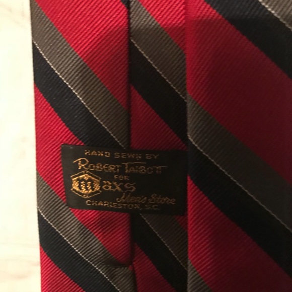 Men tie. - Picture 2 of 2